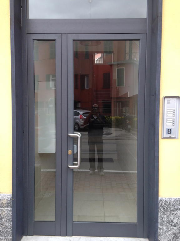 La Casa Di Aaron Apartment Рапало Екстериор снимка